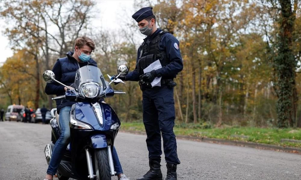 Γαλλία: Πιθανόν να χαλαρώσει τους περιορισμούς στα μέσα Απριλίου